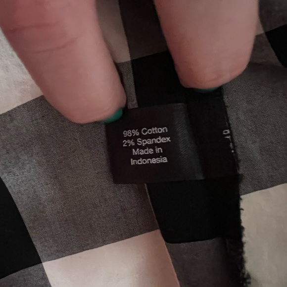 Lane Bryant Checkered Button-Up Shirt in Size 18 - Picture 5 of 6